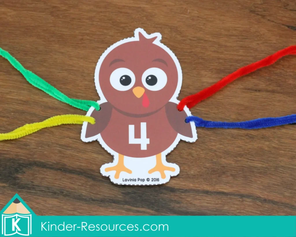 FREE Thanksgiving Turkey Feather Counting Activity For Preschool & Kindergarten