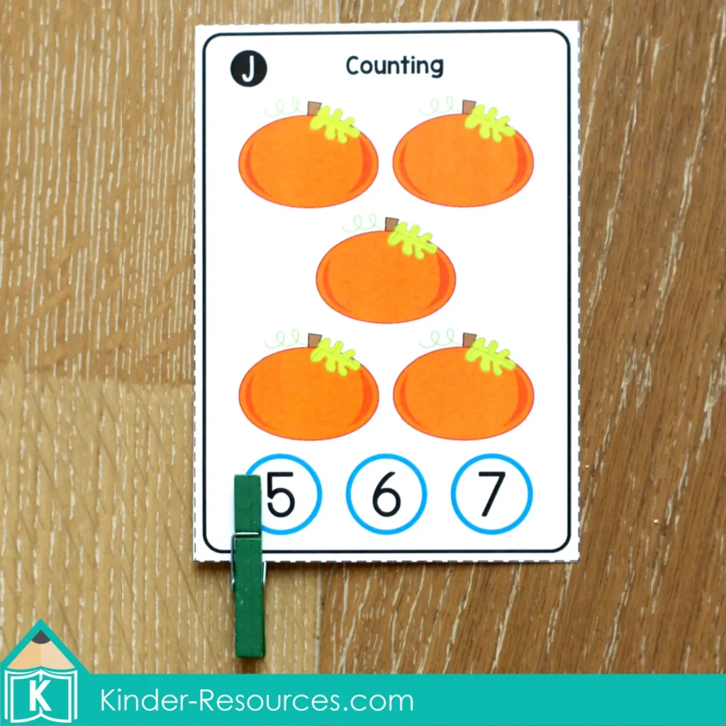 Thanksgiving Cube Measuring Non Standard Measurement for Preschool and  Kinder