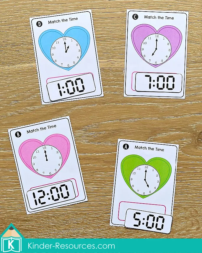 Valentine's Day Math Centers. Matching Digital and Analog clocks