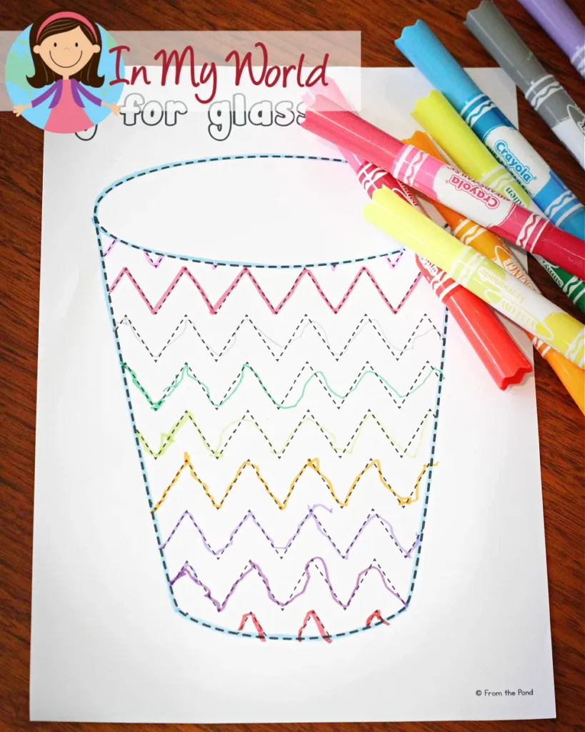 Pre-writing tracing sheet for the letter G, giving children practice with handwriting strokes and pencil control. Free download available on the blog.