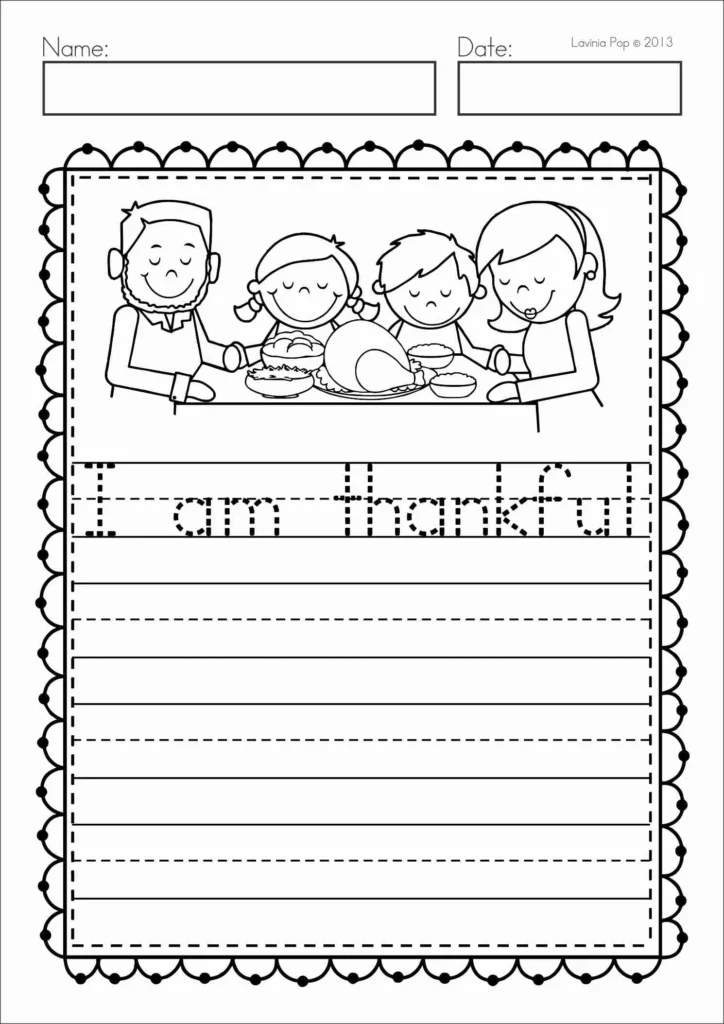 FREE Thanksgiving writing prompt worksheet for preschool and kindergarten featuring the sentence starter “I am thankful” with handwriting lines and a picture of a family sharing Thanksgiving dinner.