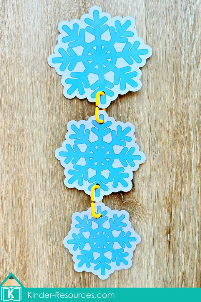 Winter Centers for Preschool Morning Tubs and Bins size ordering activity with snowflake cards