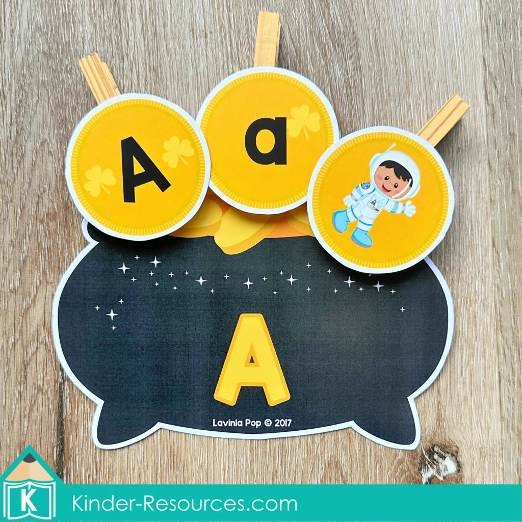 St. Patrick’s Day Centers for Preschool Morning Tubs / Bins beginning sounds matching uppercase and lowercase letter A preschool literacy center