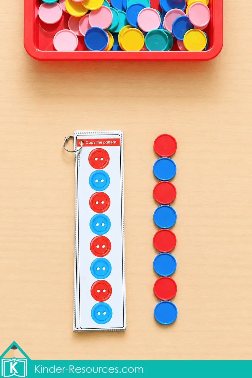 Copying an alternating red and blue pattern with counters beside a printable kindergarten pattern card.