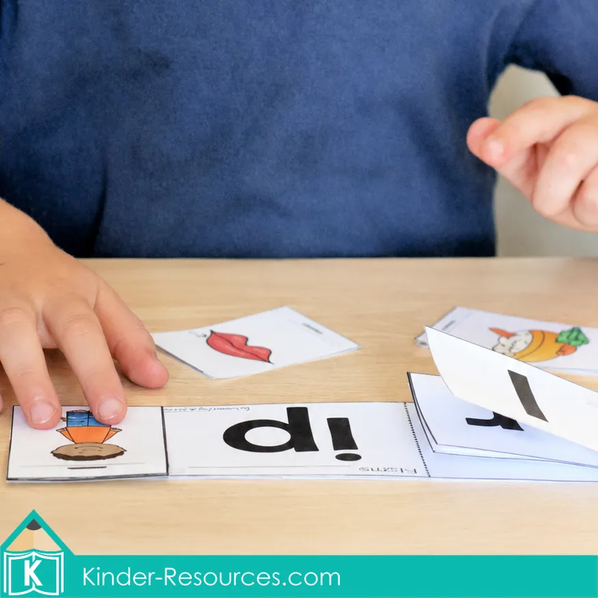 atching CVC words and pictures to assemble a printable ip word family flip flap booklet.